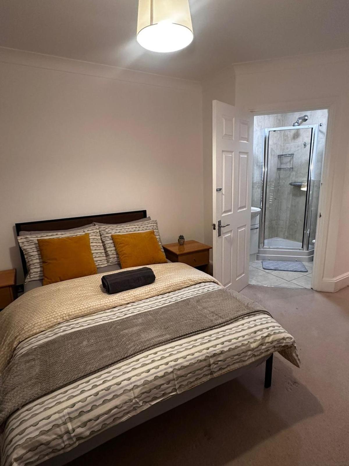 City Lux Apartment Londra Dış mekan fotoğraf