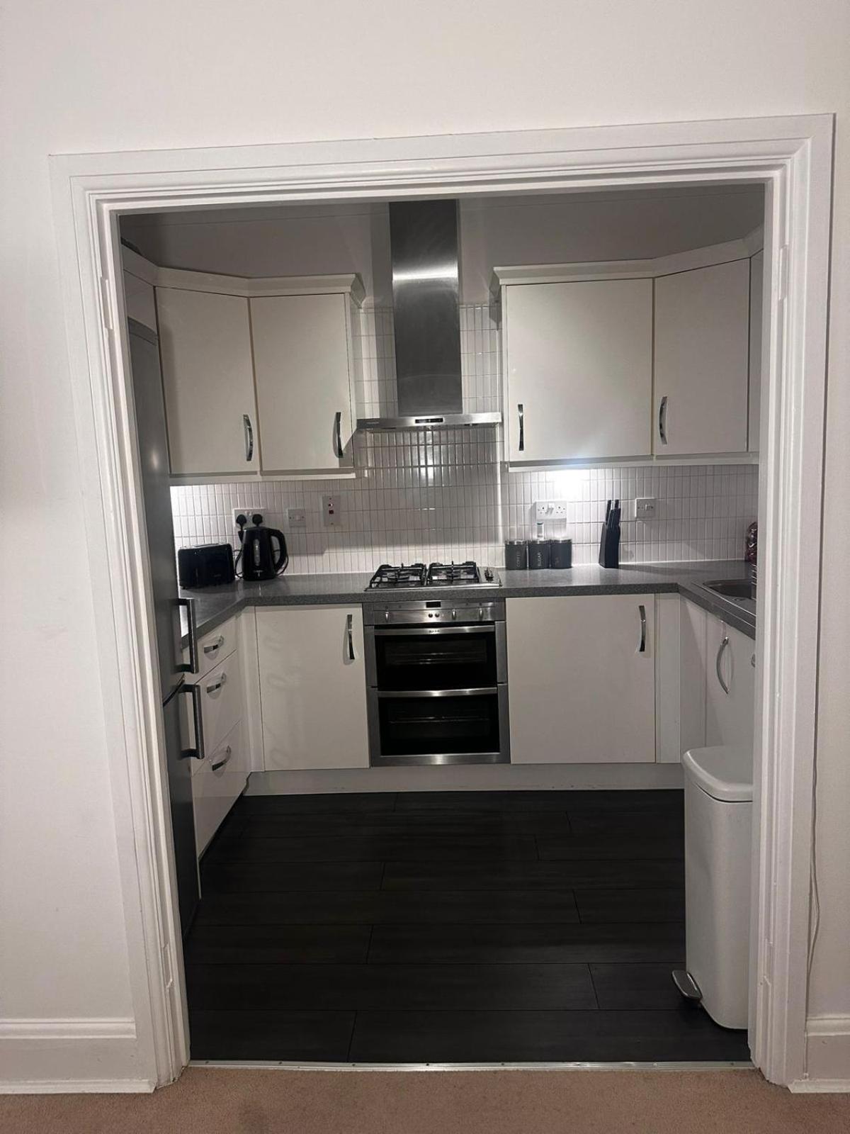 City Lux Apartment Londra Dış mekan fotoğraf